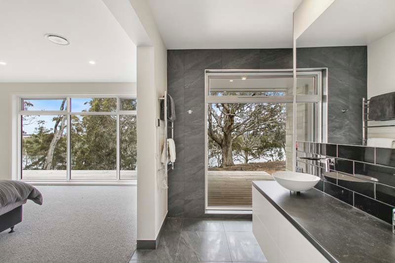 ThermalHEART Awning Windows & Doors - Image 2